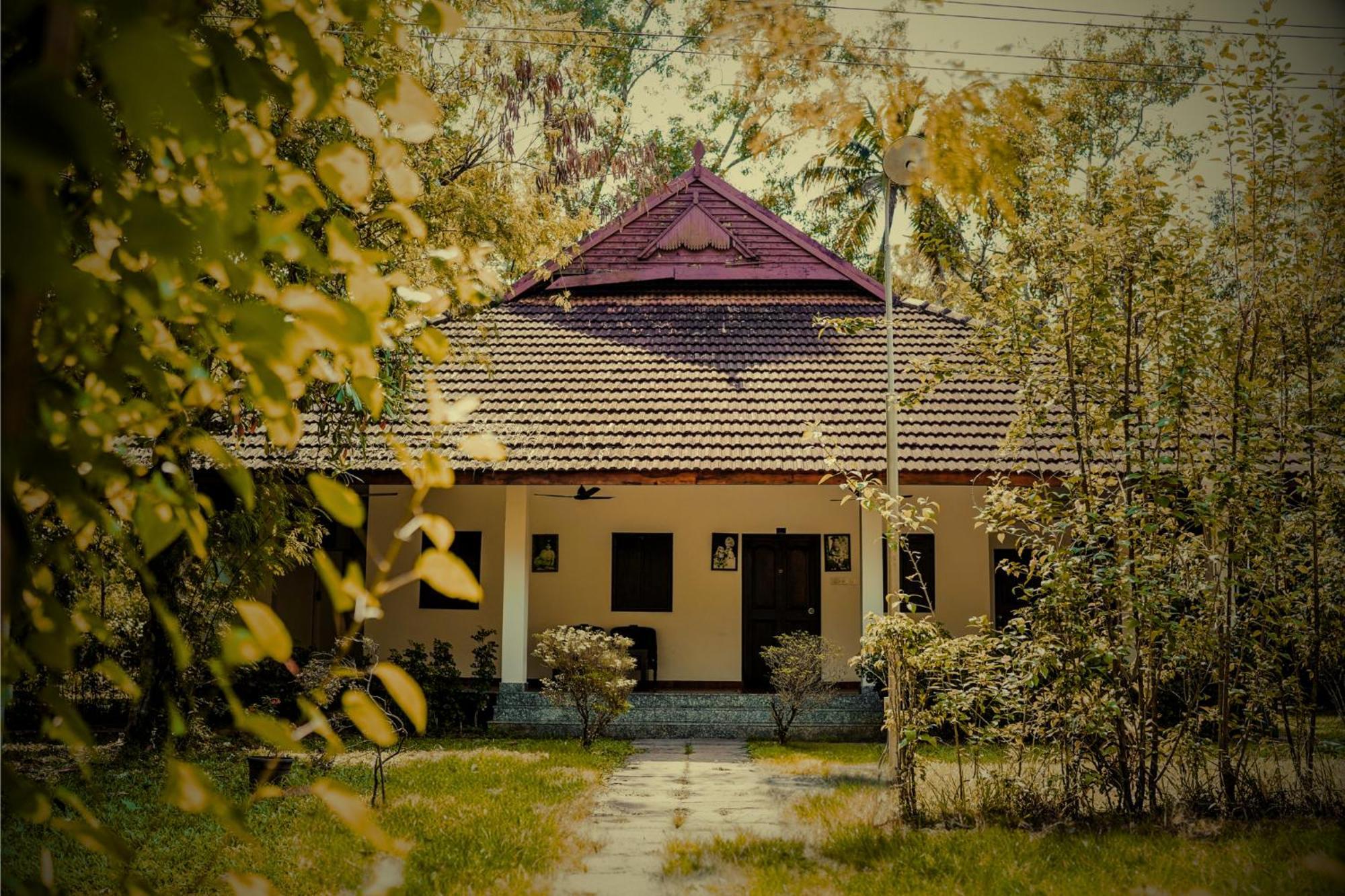 Marari Beach Palace Марарикулам Экстерьер фото