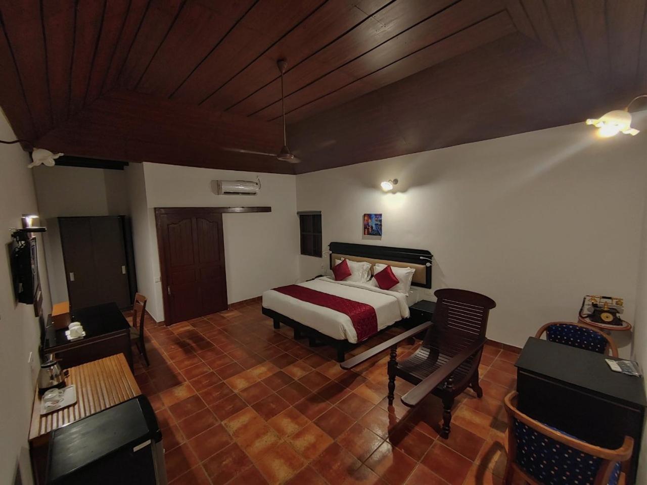 Marari Beach Palace Марарикулам Номер фото